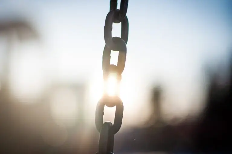 Breaking the Chains: 9 Steps to Overcoming Addiction Through Faith
