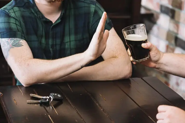 Enjoy New Year's Parties Without Alcohol: The Biblical Way