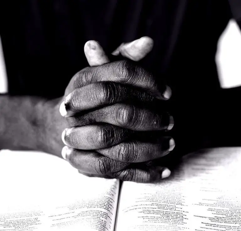 How Does Spiritual Healing Offer Support?