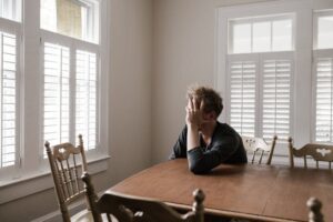 Overcoming Intrusive Thoughts in Addiction Recovery
